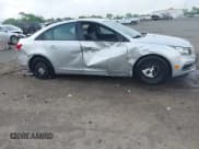 ✅ 2016 Chevrolet Cruze LS • VIN: 1G1PB5SH0G7204753 • Lot: 42186300. Listed on IAAI with 132,006 mi. Free auction sales archive from the USA and detailed vehicle history report at DreamBid. Image 6.