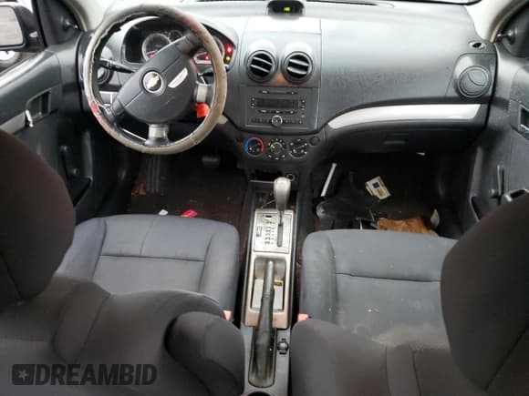 ✅ 2008 Chevrolet Aveo LS • VIN: KL1TD56688B059699 • Lot: 80554084. Wystawiony na Copart z przebiegiem 116 104 mil. Bezpłatny archiwum sprzedaży aukcyjnych z USA i szczegółowy raport historii pojazdu na DreamBid. Zdjęcie 8.