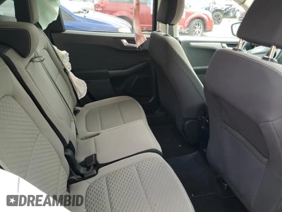 ✅ 2020 Ford Escape SE • VIN: 1FMCU9G64LUA83537 • Lot: 58823825. Wystawiony na Copart z przebiegiem 28 609 mil. Bezpłatny archiwum sprzedaży aukcyjnych z USA i szczegółowy raport historii pojazdu na DreamBid. Zdjęcie 11.