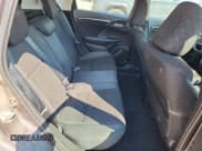 ✅ 2015 Honda Fit LX • VIN: 3HGGK5G58FM747778 • Lot: 81081295. Wystawiony na Copart z przebiegiem 114 771 mil. Bezpłatny archiwum sprzedaży aukcyjnych z USA i szczegółowy raport historii pojazdu na DreamBid. Zdjęcie 10.