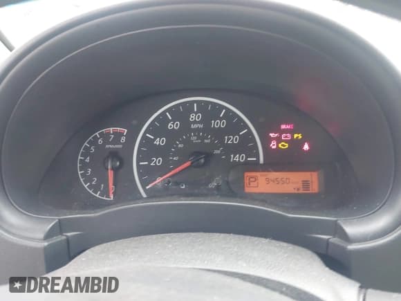 ✅ 2016 Nissan Versa SV • VIN: 3N1CN7AP8GL887611 • Lot: 42837207. Wystawiony na IAAI z przebiegiem 94 550 mil. Bezpłatny archiwum sprzedaży aukcyjnych z USA i szczegółowy raport historii pojazdu na DreamBid. Zdjęcie 7.