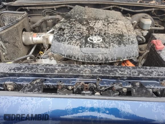 ✅ 2008 Toyota Tacoma • VIN: 5TEUU42N98Z535880 • Lot: 89721905. Wystawiony na Copart z przebiegiem 158 220 mil. Bezpłatny archiwum sprzedaży aukcyjnych z USA i szczegółowy raport historii pojazdu na DreamBid. Zdjęcie 11.