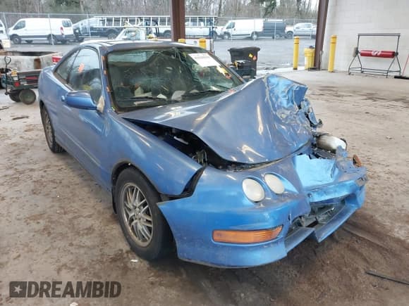 ✅ 2000 Acura Integra LS • VIN: JH4DC4357YS005038 • Lot: 41620848. Listed on IAAI with 140,878 mi. Free auction sales archive from the USA and detailed vehicle history report at DreamBid. Image 1.