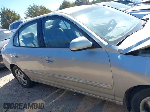 ✅ 2006 Hyundai Elantra GLS • VIN: KMHDN46D06U339228 • Lot: 41849066. Wystawiony na IAAI z przebiegiem 204 378 mil. Bezpłatny archiwum sprzedaży aukcyjnych z USA i szczegółowy raport historii pojazdu na DreamBid. Zdjęcie 13.