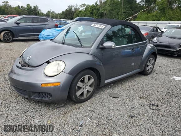 ✅ 2006 Volkswagen Beetle • VIN: 3VWRF31Y96M326846 • Lot: 63213825. Listed on Copart with 93,656 mi. Free auction sales archive from the USA and detailed vehicle history report at DreamBid. Image 1.