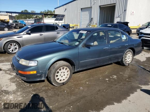 ✅ 1998 Nissan Maxima GXE • VIN: JN1CA21D0WT607873 • Lot: 80856484. Wystawiony na Copart z przebiegiem 198 057 mil. Bezpłatny archiwum sprzedaży aukcyjnych z USA i szczegółowy raport historii pojazdu na DreamBid. Zdjęcie 1.