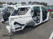 ✅ 2025 Ford Explorer • VIN: 1FMWK7HC1SGA65781 • Lot: 42586897. Wystawiony na IAAI z przebiegiem Nie podano. Bezpłatny archiwum sprzedaży aukcyjnych z USA i szczegółowy raport historii pojazdu na DreamBid. Zdjęcie 4.