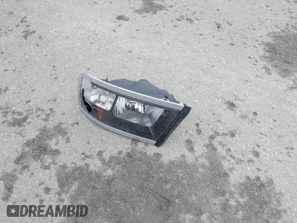 2009 Dodge Dakota z VIN 1D3HW78P99S805984, wystawiony jako IAAI lot #41798436 z przebiegiem 76 880 mil mil oraz . Historia ofert i sprzedaży dostępna na DreamBid. Obrazek 12.