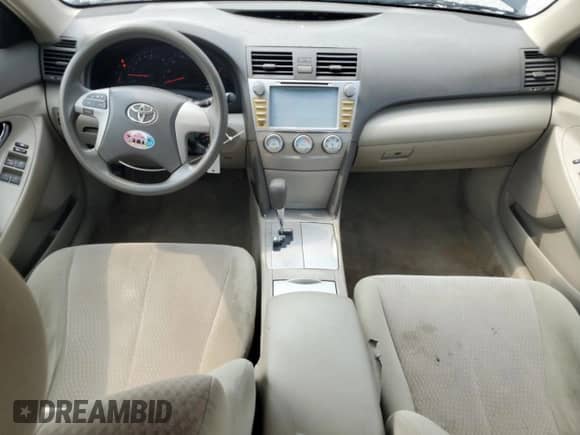 2011 Toyota Camry LE с VIN 4T1BF3EKXBU144052, выставлен на аукционе Copart как лот 82071885 с пробегом 264 862 миль миль и Списание • Salvage title. История ставок и продаж доступна на DreamBid. Изображение 8.