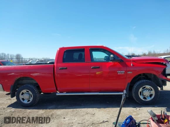 ✅ 2012 Ram 2500 ST • VIN: 3C6TD5CT6CG200358 • Lot: 41806692. Listed on IAAI with 143,390 mi. Free auction sales archive from the USA and detailed vehicle history report at DreamBid. Image 13.
