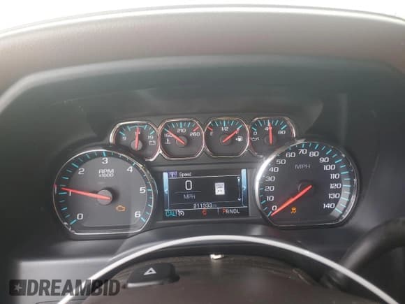 ✅ 2018 Chevrolet Silverado 1500 High Country • VIN: 3GCUKTEC1JG171093 • Lot: 54329275. Listed on Copart with 211,333 mi. Free auction sales archive from the USA and detailed vehicle history report at DreamBid. Image 9.