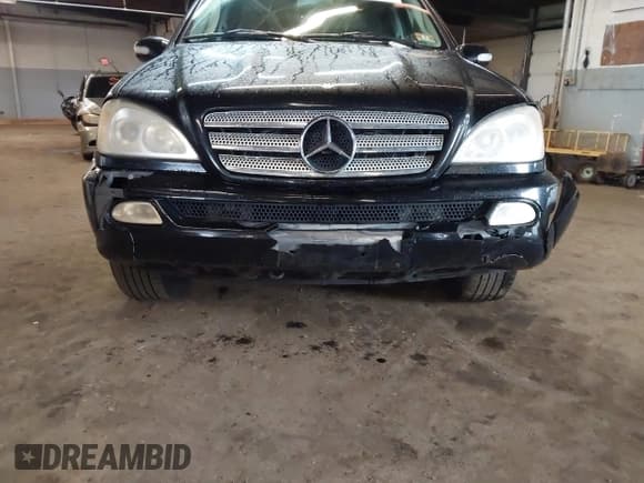 ✅ 2005 Mercedes-Benz M 350 • VIN: 4JGAB57E15A541164 • Лот: 42179617. Опубликован ранее на IAAI с пробегом 206 517 миль. Бесплатный доступ к архиву аукционных продаж из США и подробный отчёт об истории автомобиля на DreamBid. Изображение 6.