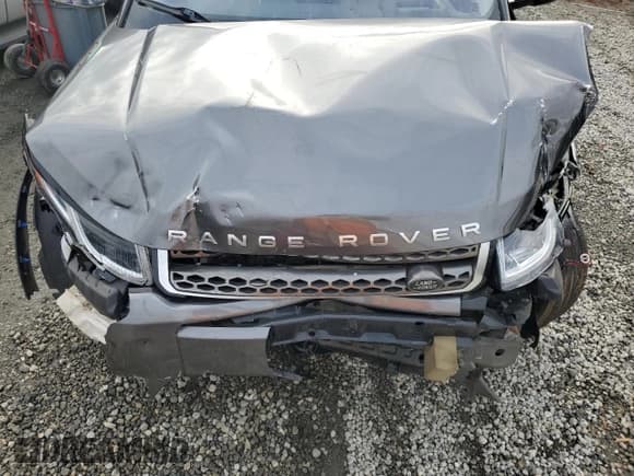 ✅ 2018 Land Rover Range Rover Evoque HSE • VIN: SALVR2RX6JH303349 • Lot: 84706144. Listed on Copart with 53,327 mi. Free auction sales archive from the USA and detailed vehicle history report at DreamBid. Image 13.