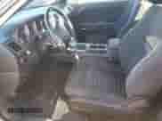 2012 Dodge Challenger SXT z VIN 2C3CDYAG5CH158155, wystawiony jako Copart lot #71998244 z przebiegiem 63 416 mil mil oraz Szkoda całkowita • Salvage title. Historia ofert i sprzedaży dostępna na DreamBid. Obrazek 7.