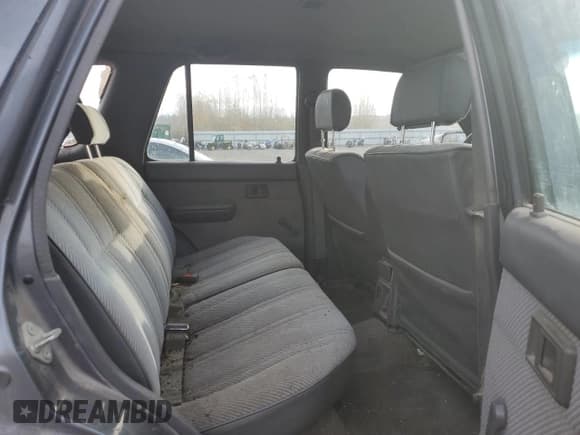 ✅ 1991 Toyota 4Runner • VIN: JT3RN37W3M0007622 • Лот: 78650654. Опубликован ранее на Copart с пробегом 246 619 миль. Бесплатный доступ к архиву аукционных продаж из США и подробный отчёт об истории автомобиля на DreamBid. Изображение 12.