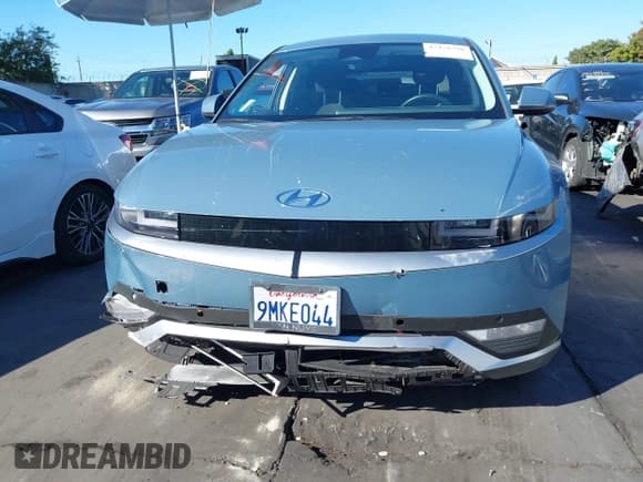 ✅ 2024 Hyundai Ioniq 5 SEL • VIN: KM8KN4DE3RU270039 • Lot: 43470598. Listed on IAAI with 18,057 mi. Free auction sales archive from the USA and detailed vehicle history report at DreamBid. Image 12.