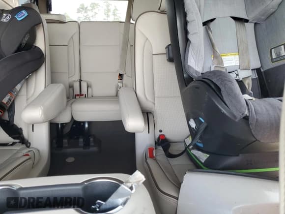 ✅ 2025 GMC Yukon Denali • VIN: 1GKS2DRL0SR187976 • Лот: 66222115. Опубликован ранее на Copart с пробегом Не указан. Бесплатный доступ к архиву аукционных продаж из США и подробный отчёт об истории автомобиля на DreamBid. Изображение 10.