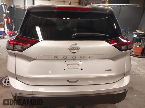 ✅ 2025 Nissan Rogue S • VIN: 5N1BT3ABXSC776215 • Lot: 41797913. Listed on IAAI with 60 mi. Free auction sales archive from the USA and detailed vehicle history report at DreamBid. Image 16.