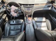 ✅ 2013 Cadillac XTS Luxury • VIN: 2G61R5S35D9220358 • Lot: 65884895. Wystawiony na Copart z przebiegiem 28 562 mil. Bezpłatny archiwum sprzedaży aukcyjnych z USA i szczegółowy raport historii pojazdu na DreamBid. Zdjęcie 8.