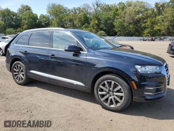 ✅ 2017 Audi Q7 Prestige • VIN: WA1VAAF78HD049197 • Лот: 80245095. Опубликован ранее на Copart с пробегом 116 468 миль. Бесплатный доступ к архиву аукционных продаж из США и подробный отчёт об истории автомобиля на DreamBid. Изображение 4.