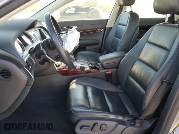 ✅ 2011 Audi A6 Premium Plus • VIN: WAUFGAFB3BN059745 • Lot: 82688975. Listed on Copart with 114,808 mi. Free auction sales archive from the USA and detailed vehicle history report at DreamBid. Image 7.