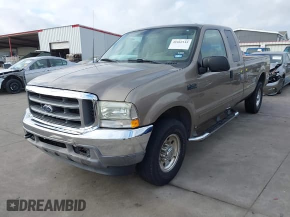 ✅ 2003 Ford F-250 XL • VIN: 3FTNX20L13MB44133 • Lot: 41662112. Listed on IAAI with 125,554 mi. Free auction sales archive from the USA and detailed vehicle history report at DreamBid. Image 2.