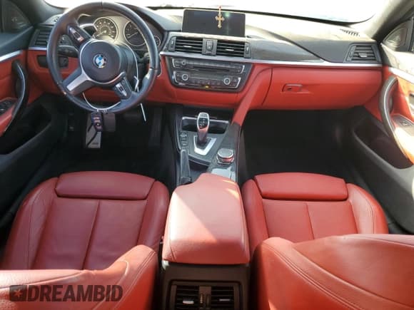 ✅ 2015 BMW 4 Series 435i xDrive • VIN: WBA4B3C59FD670407 • Lot: 89565445. Wystawiony na Copart z przebiegiem Nie podano. Bezpłatny archiwum sprzedaży aukcyjnych z USA i szczegółowy raport historii pojazdu na DreamBid. Zdjęcie 8.