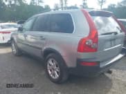 ✅ 2003 Volvo XC90 Twin • VIN: YV1CZ91H531020152 • Lot: 42295422. Listed on IAAI with 180,297 mi. Free auction sales archive from the USA and detailed vehicle history report at DreamBid. Image 3.