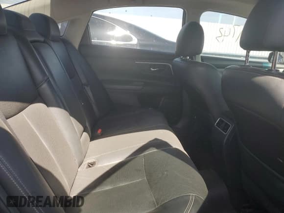 ✅ 2017 Nissan Altima SV • VIN: 1N4AL3AP1HC198595 • Лот: 49764614. Опубликован ранее на Copart с пробегом 139 743 миль. Бесплатный доступ к архиву аукционных продаж из США и подробный отчёт об истории автомобиля на DreamBid. Изображение 10.