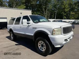 ✅ 2004 Ford Excursion Eddie Bauer • VIN: 1FMSU45P84EA55956 • Лот: 82164855. Опубликован ранее на Copart с пробегом 231 944 миль. Бесплатный доступ к архиву аукционных продаж из США и подробный отчёт об истории автомобиля на DreamBid. Изображение 1.