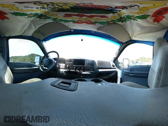 ✅ 1999 Ford F-250 XL • VIN: 1FTNF21F0XEB03449 • Lot: 42862867. Listed on IAAI with 162,180 mi. Free auction sales archive from the USA and detailed vehicle history report at DreamBid. Image 20.