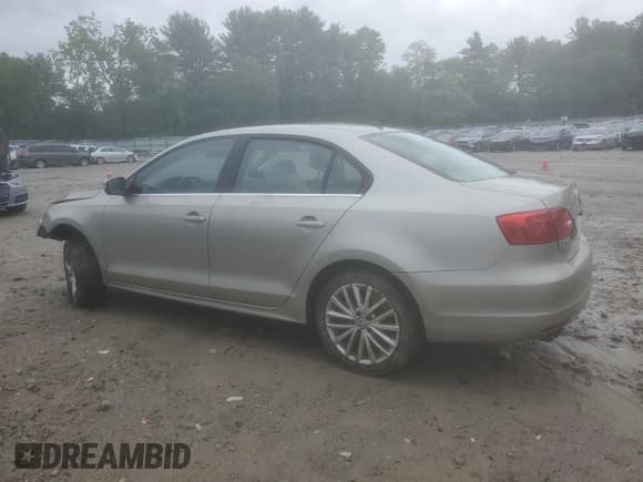 ✅ 2013 Volkswagen Jetta TDI w/Premium • VIN: 3VWLL7AJ6DM228797 • Lot: 58207945. Listed on Copart with 147,645 mi. Free auction sales archive from the USA and detailed vehicle history report at DreamBid. Image 2.