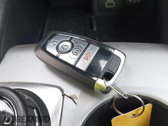 ✅ 2023 Ford Bronco Sport Outer Banks • VIN: 3FMCR9C62PRD65003 • Lot: 43627985. Wystawiony na IAAI z przebiegiem 26 122 mil. Bezpłatny archiwum sprzedaży aukcyjnych z USA i szczegółowy raport historii pojazdu na DreamBid. Zdjęcie 11.