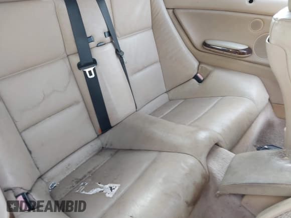 ✅ 2001 BMW 3 Series 325Ci • VIN: WBABS33431JY52306 • Lot: 43694116. Listed on IAAI with 177,914 mi. Free auction sales archive from the USA and detailed vehicle history report at DreamBid. Image 8.