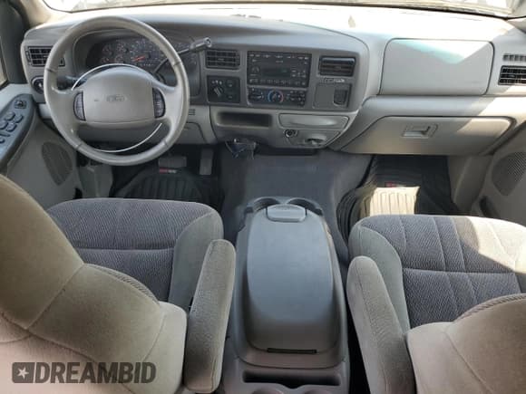 ✅ 2001 Ford Excursion XLT • VIN: 1FMNU41S11ED30084 • Lot: 65481305. Wystawiony na Copart z przebiegiem 122 276 mil. Bezpłatny archiwum sprzedaży aukcyjnych z USA i szczegółowy raport historii pojazdu na DreamBid. Zdjęcie 8.