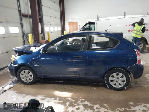 ✅ 2008 Hyundai Accent GS • VIN: KMHCM36C68U101726 • Лот: 41395891. Опубликован ранее на IAAI с пробегом 51 729 миль. Бесплатный доступ к архиву аукционных продаж из США и подробный отчёт об истории автомобиля на DreamBid. Изображение 14.