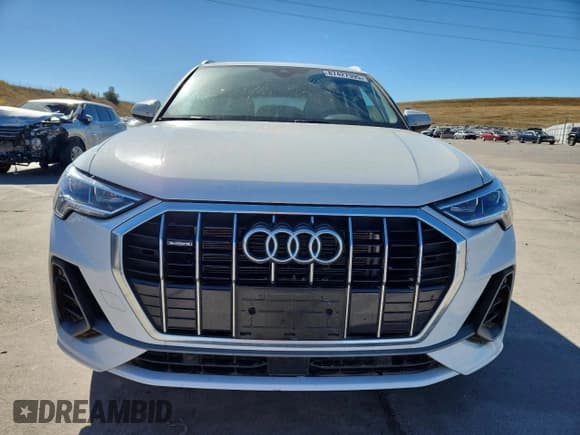 ✅ 2023 Audi Q3 S line Premium • VIN: WA1DECF31P1119339 • Lot: 87427395. Listed on Copart with 14,194 mi. Free auction sales archive from the USA and detailed vehicle history report at DreamBid. Image 5.