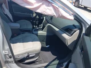 ✅ 2017 Hyundai Elantra SE • VIN: 5NPD84LF1HH069750 • Lot: 42944967. Listed on IAAI with Not provided. Free auction sales archive from the USA and detailed vehicle history report at DreamBid. Image 5.