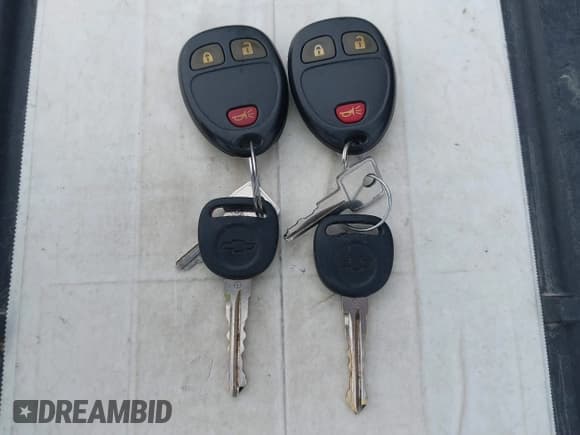 ✅ 2011 Chevrolet Silverado 1500 LT • VIN: 1GCRKSE30BZ300376 • Lot: 43558520. Listed on IAAI with 151,424 mi. Free auction sales archive from the USA and detailed vehicle history report at DreamBid. Image 11.