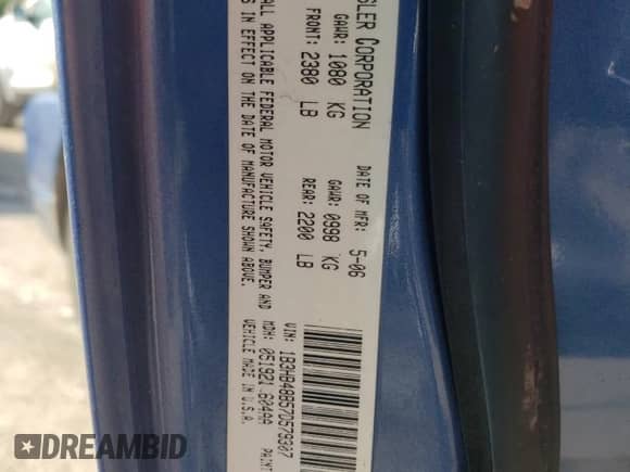 2007 Dodge Caliber SXT z VIN 1B3HB48B57D579307, wystawiony jako Copart lot #71852414 z przebiegiem Nie podano mil oraz Nie do naprawy • Non repairable. Historia ofert i sprzedaży dostępna na DreamBid. Obrazek 13.