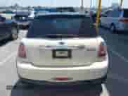 2011 MINI Hardtop with VIN WMWSU3C58BT093466, listed as a IAAI auction lot 42393759 with 91,535 mi miles and . Bid and sale history available at DreamBid. Image 16.