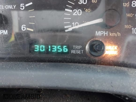 ✅ 1999 Jeep Cherokee Sport • VIN: 1J4FF68S0XL626507 • Лот: 41584988. Опубликован ранее на IAAI с пробегом 301 356 миль. Бесплатный доступ к архиву аукционных продаж из США и подробный отчёт об истории автомобиля на DreamBid. Изображение 7.