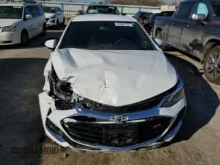 ✅ 2019 Chevrolet Cruze LT • VIN: 3G1BE6SM2KS574570 • Lot: 67844752. Wystawiony na Copart z przebiegiem 46 501 mil mil. Skorzystaj z bezpłatnego archiwum sprzedaży aukcyjnych z USA i zobacz szczegółowy raport historii pojazdu na DreamBid. Zdjęcie 5.