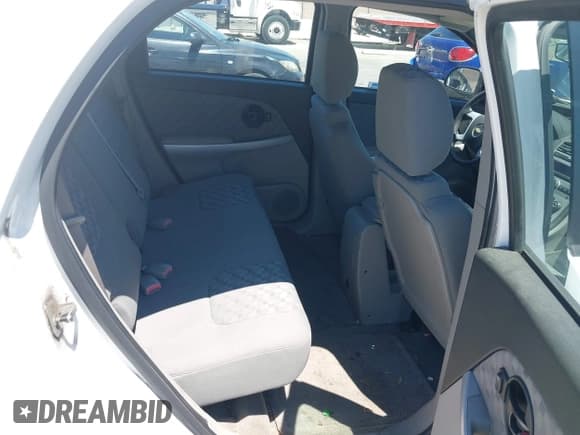 ✅ 2007 Chevrolet Equinox LS • VIN: 2CNDL13F576086255 • Лот: 42795617. Опубликован ранее на IAAI с пробегом 147 692 миль. Бесплатный доступ к архиву аукционных продаж из США и подробный отчёт об истории автомобиля на DreamBid. Изображение 8.