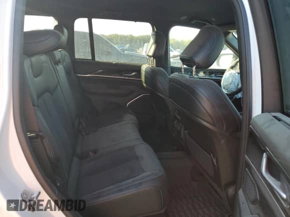 2022 Jeep Grand Cherokee Trailhawk with VIN 1C4RJYC63N8747507, listed as a Copart auction lot 76771914 with 18,057 mi miles and Salvage title. Bid and sale history available at DreamBid. Image 11.