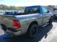 2013 Ram 1500 Express z VIN 3C6JR6ATXDG505915, wystawiony jako IAAI lot #43504506 z przebiegiem 171 665 mil mil oraz . Historia ofert i sprzedaży dostępna na DreamBid. Obrazek 4.