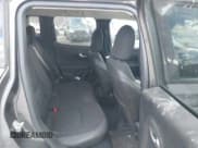 ✅ 2017 Jeep Renegade Latitude • VIN: ZACCJBBB9HPG32389 • Lot: 43708122. Listed on IAAI with 72,952 mi. Free auction sales archive from the USA and detailed vehicle history report at DreamBid. Image 8.