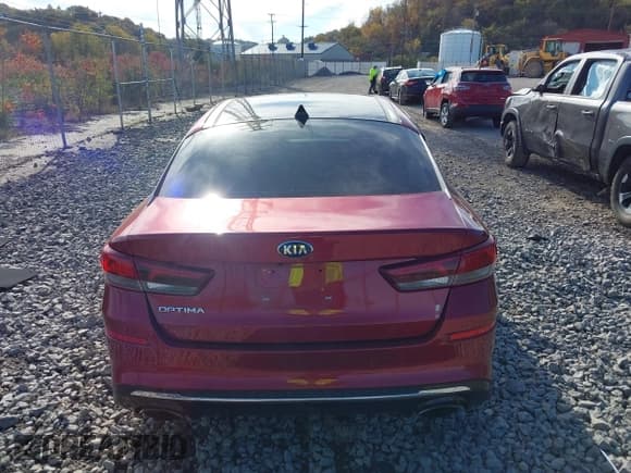 ✅ 2020 Kia Optima LX • VIN: 5XXGT4L38LG440991 • Лот: 43548509. Опубликован ранее на IAAI с пробегом 79 565 миль. Бесплатный доступ к архиву аукционных продаж из США и подробный отчёт об истории автомобиля на DreamBid. Изображение 16.