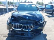 ✅ 2023 BMW X1 xDrive28i • VIN: WBX73EF07P5W83647 • Lot: 42828729. Wystawiony na IAAI z przebiegiem 11 407 mil. Bezpłatny archiwum sprzedaży aukcyjnych z USA i szczegółowy raport historii pojazdu na DreamBid. Zdjęcie 6.