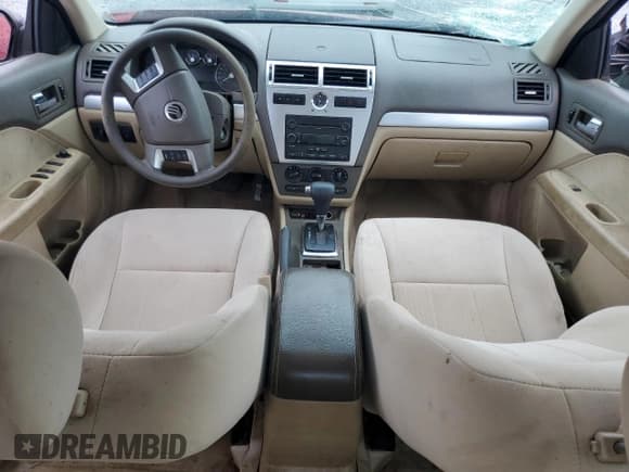 ✅ 2007 Mercury Milan • VIN: 3MEHM07Z27R606145 • Lot: 71452644. Wystawiony na Copart z przebiegiem Nie podano. Bezpłatny archiwum sprzedaży aukcyjnych z USA i szczegółowy raport historii pojazdu na DreamBid. Zdjęcie 8.